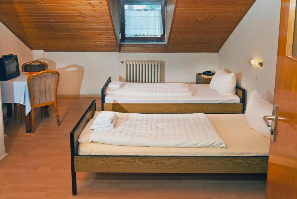 Hotel Kugel Τρίερ Δωμάτιο φωτογραφία